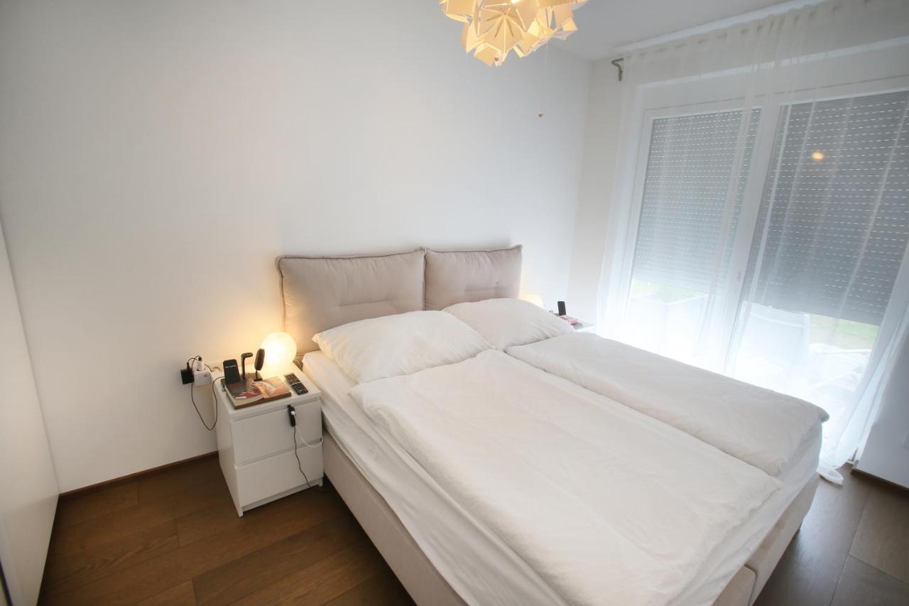 25H Spa-Residenz Pools In & Out, Private Garden & Beach Neusiedl am See Exterior foto